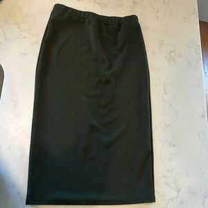 Elastic waist Forest green pencil skirt.